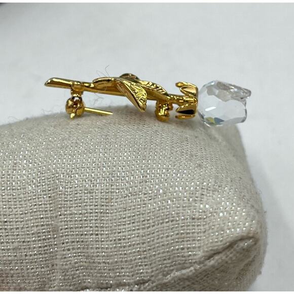 Swarovski Crystal Memories Gold
Plated Crystal Clear Rose Brooch in
Original Box - Picture 4 of 16